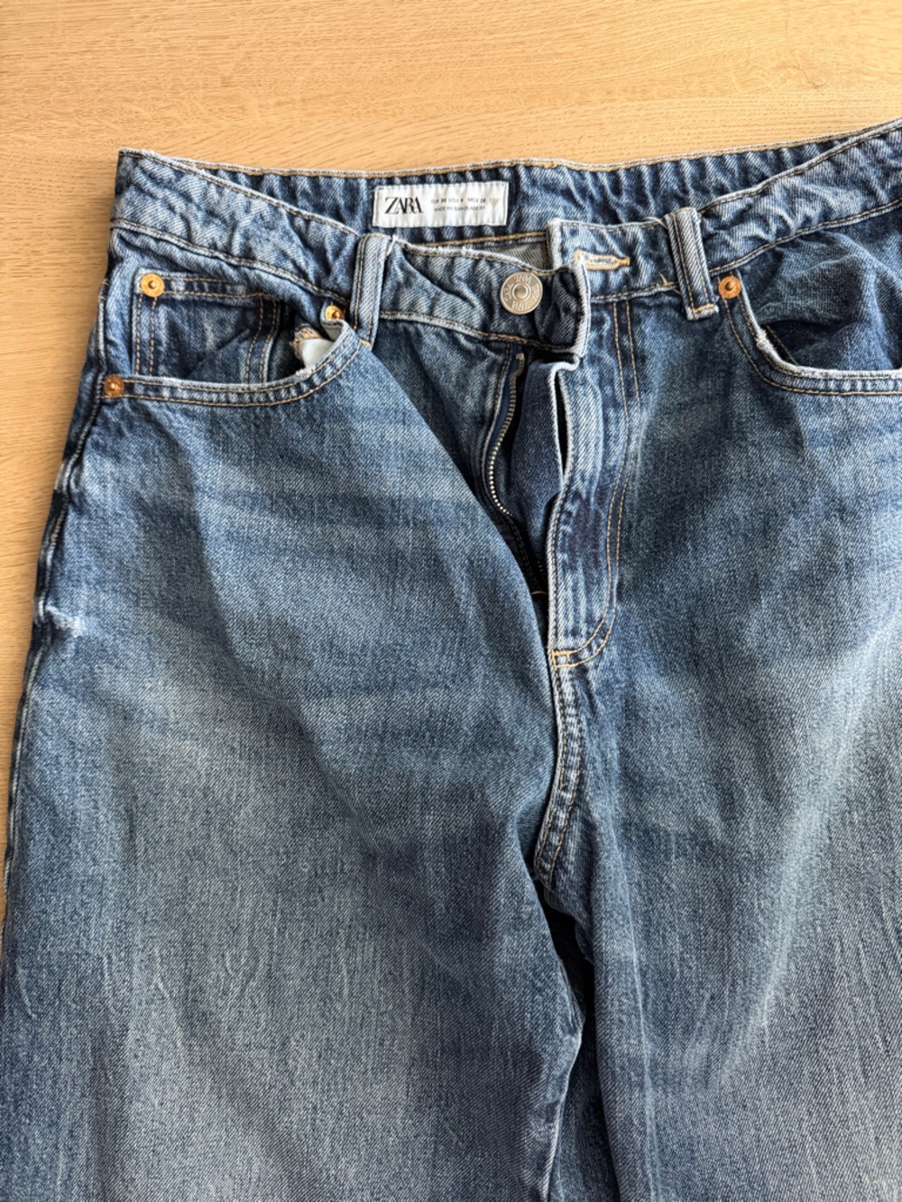 zara women’s dark wash barrel denim jeans - Picture 3 of 4